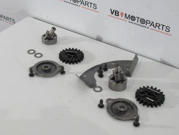 Husqvarna 701 Supermoto Oliepomp, Motoren, Ophalen of Verzenden, Nieuw