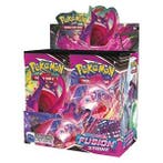 Fusion Strike Booster Box, Hobby en Vrije tijd, Verzamelkaartspellen | Pokémon, Ophalen of Verzenden, Nieuw