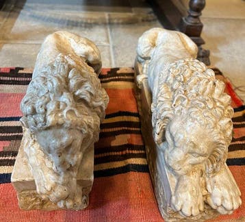 sculptuur, Leoni il dormiente e il vegliante - 17 kg - 31 cm
