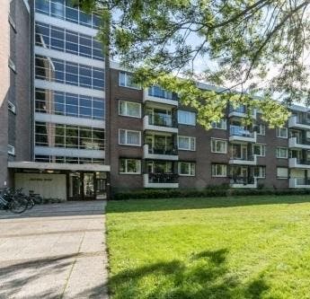 Te Huur 3 Kamer Appartement Via Regia In Maastricht, Direct bij eigenaar, Limburg, Maastricht, Appartement