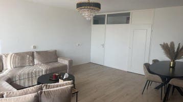 Te huur: Appartement Van Allenstraat in Krommenie, Huizen en Kamers, Krommenie, Noord-Holland, Appartement