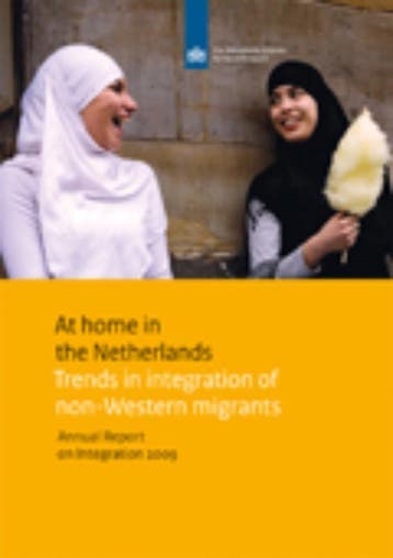 At home in the Netherlands? Trends in integration of, Verzenden, Gelezen