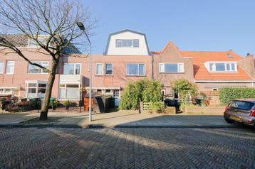 Te huur: Huis Arnoldystraat in Haarlem, Noord-Holland, Haarlem