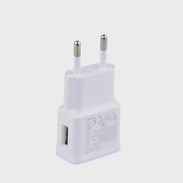Universele Dual USB Reisadapter EU Stekker 5V - Laad Al Je A, Verzenden, Nieuw
