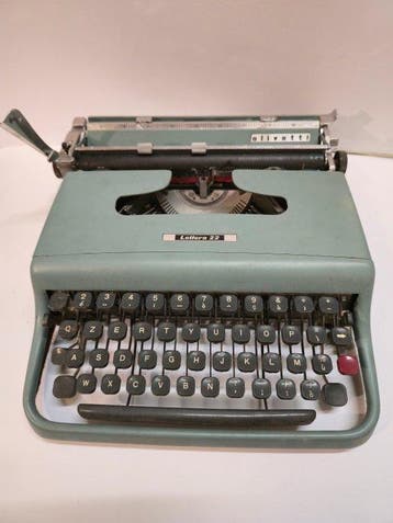 Marcello Nizzoli - Olivetti, Lettera 22 - Typemachine -