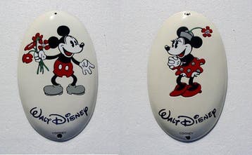 Walt Disney - Walt Disneys Minnie Mouse – streng, Nieuw