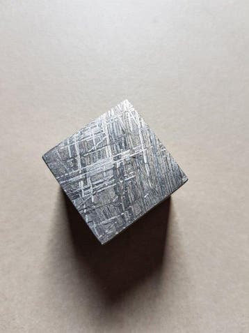 Muonionalusta meteoriet HQ Swedish Cube - Hoogte: 2 cm -