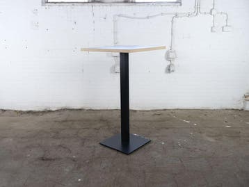 De Valk bijzettafel olijfgroen 75x75 zwart plateau frame, Verzenden, Gebruikt