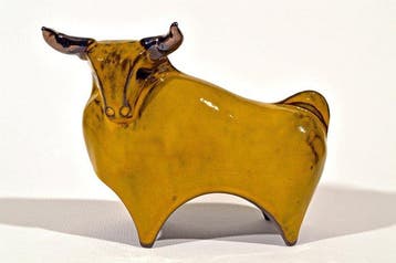 Urszula Despet - Stier - keramiek - Polen (Zonder