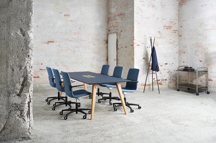 Cube Design Spider tafel, 160-300x120cm, houten onderstel, Zakelijke goederen, Kantoor en Winkelinrichting | Kantoormeubilair en Inrichting
