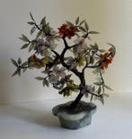 Antiek Chinese hardsteen- en jadebonsai-boom in jadebloempot, Verzamelen, Mineralen en Fossielen