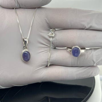 Zilver - 2-delige sieradenset - Natuurlijke tanzaniet, Verzamelen, Mineralen en Fossielen