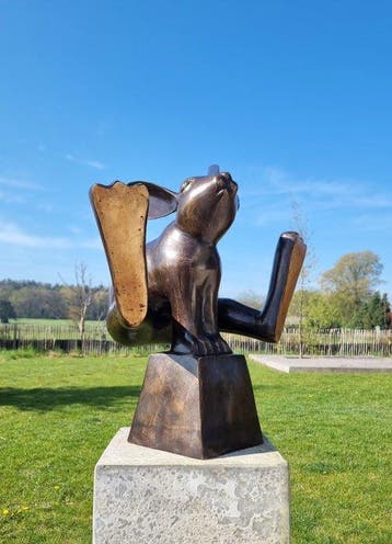 sculptuur, Jumping Hare - XL - 52 cm - Brons