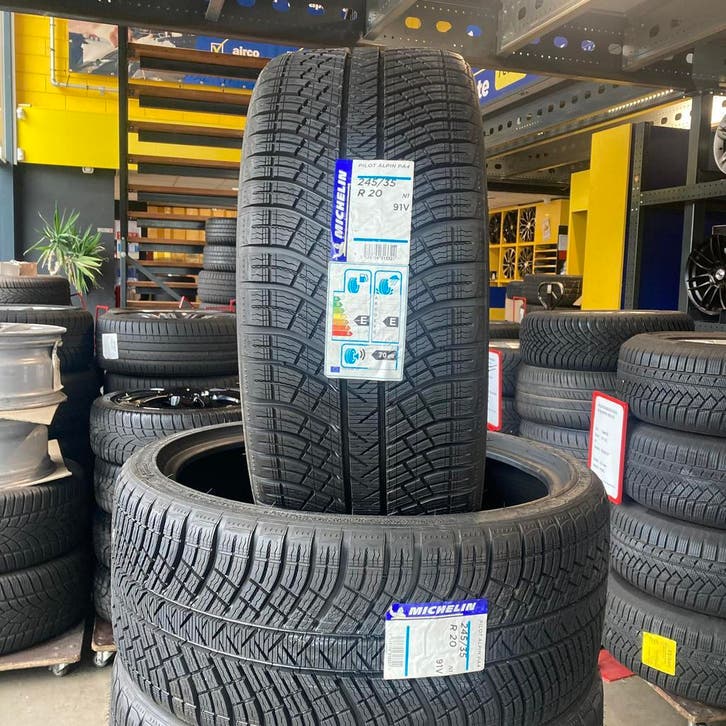 20 inch nieuwe winterbanden | Porsche 911 | 991 (2011-2019), Auto-onderdelen, Banden en Velgen, Band(en), Nieuw, 20 inch, Winterbanden