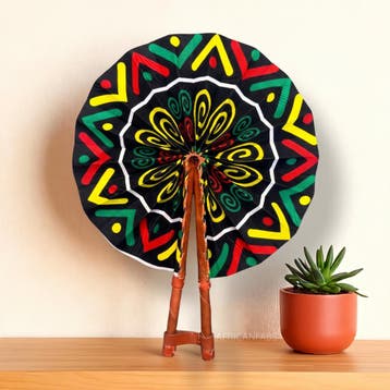 Afrikaanse handwaaier - Ankara print waaier - Zwart Geel Ade, Ophalen of Verzenden, Nieuw
