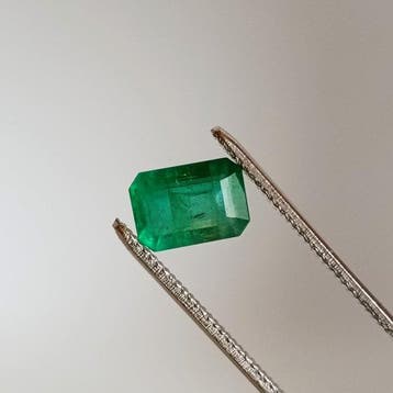 Zonder minimumprijs Groen Smaragd - 3.60 ct - Antwerp, Sieraden, Tassen en Uiterlijk, Nieuw