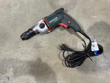 Metabo Boormachine BE 600/13-2, 600 Watt, 2 versnellingen, Ophalen of Verzenden, Gebruikt