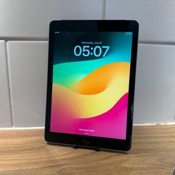 Apple iPad (6th Generation) 32GB Wifi + Cellular - Mobiele, Nieuw