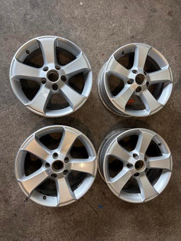 Originele VW 16 inch velgen Golf Jetta Passat Touran 5x112, Auto-onderdelen, Ophalen, Gebruikt, Velg(en), 16 inch