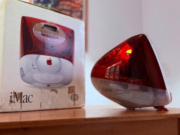 Apple iMac G3 “Ruby” - Macintosh - In originele verpakking, Nieuw