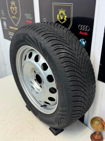 1 stuk Opel Combo bj.2024 205/60R16 inch  Reservewiel 5x108, 16 inch, Banden en Velgen, 205 mm, All Season