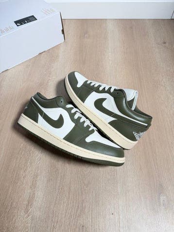 Air Jordan - Air Jordan 1 Low - Sneakers - Maat: EU 42.5 -, Nieuw