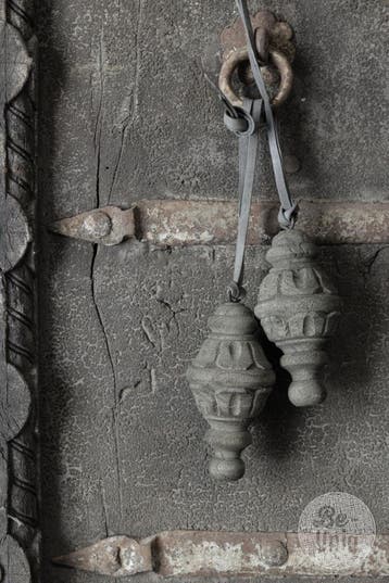 Grijze punt klos aan touw Rustiek 12 cm, Huis en Inrichting, Woonaccessoires | Overige, Ophalen of Verzenden, Nieuw
