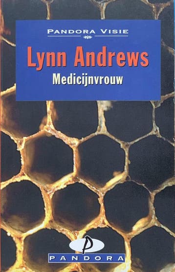 Medicijnvrouw / Pandora Visie - L.V. Andrews 9789025456245, Verzenden, Gelezen, L.V. Andrews