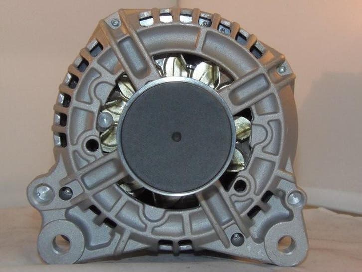 Dynamo 120A Audi Seat Skoda VW nieuw, Auto-onderdelen, Motor en Toebehoren, Verzenden