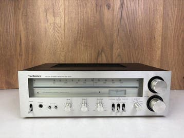 Technics - SA-200 Solid state stereo receiver, Nieuw