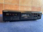 Sony - TC-KE600S 3-head HX-pro Audiocassette deck, Nieuw
