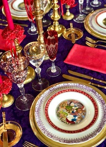 Lavendelkleurig adamascado tafelkleed voor grote tafels, met, Antiek en Kunst