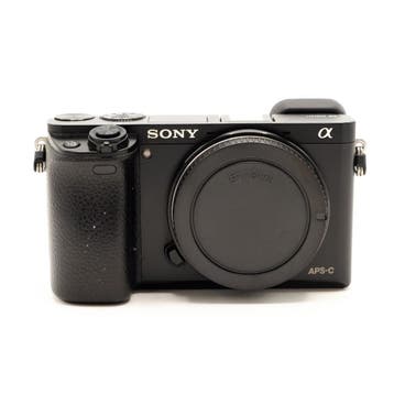 Sony A6000 Camera Body Zwart (Occasion) - 3620 Opnamen, Ophalen of Verzenden, Zo goed als nieuw, Bodydop, Sony