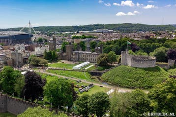 Cardiff vakantiehuizen en appartementen, Wales, Wales, In bos, Stad