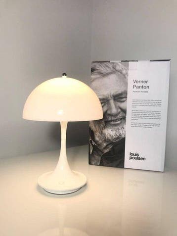 Louis Poulsen - Verner Panton - Tafellamp - opalijn acryl