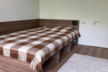 Kamer Rode Kruislaan in Diemen, Huizen en Kamers, Kamers te huur, 20 tot 35 m², Overige regio's