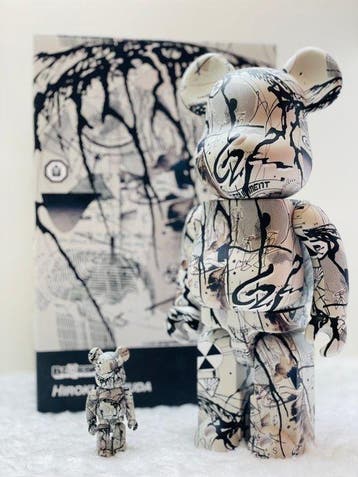 Medicom Toy - BE@RBRICK 400% & 100% Hiroki Tsukuda Bearbrick