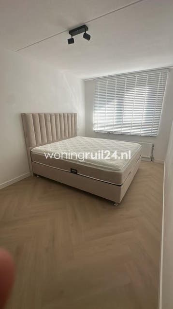Woningruil - Boezemstraat 392 - 3 kamers en Rotterdam, Huizen en Kamers, Rotterdam