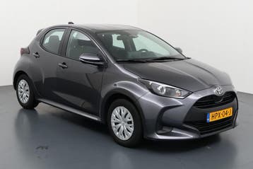 Private Lease - Toyota Yaris - Hybrid 115 Comfort 5d, Gebruikt, Met garantie (alle), Hybride Elektrisch/Benzine, Yaris