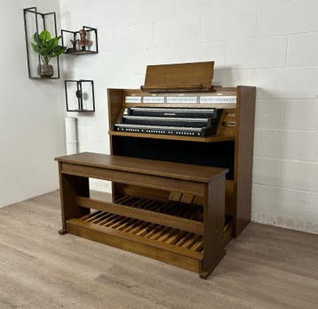 Johannus Opus 360, Zo goed als nieuw, 3 klavieren, Orgel