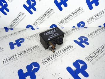 Relais A 002 542 4019 o.a: Sprinter w907, Sprinter w906, Ophalen of Verzenden, Gebruikt, Mercedes-Benz
