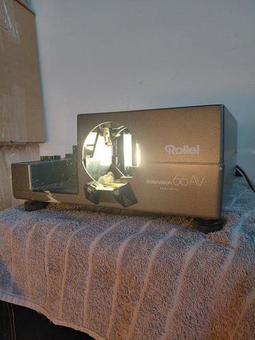 Rollei Rolleivision 66 AV (For Parts) Diaprojector, Nieuw