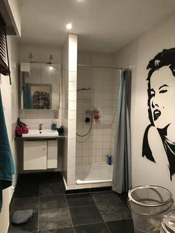 Te Huur Studio Atjehstraat In Rotterdam, Huizen en Kamers, Kamers te huur, 20 tot 35 m², Rotterdam