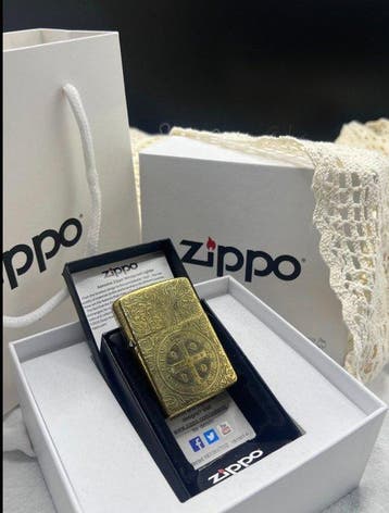 Zippo - Gegraveerde brass Zippo - Zonder minimumprijs -, Verzamelen, Nieuw