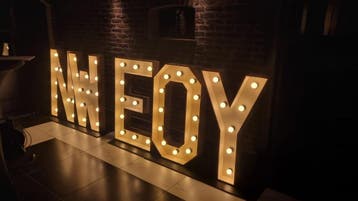 Lichtletters & Lichtcijfers HUREN (1 m hoog), Ophalen of Verzenden, Nieuw, Overige