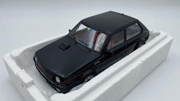 Laudoracing 1:18 - Modelauto - Fiat Ritmo 105 TC 1981 -, Nieuw