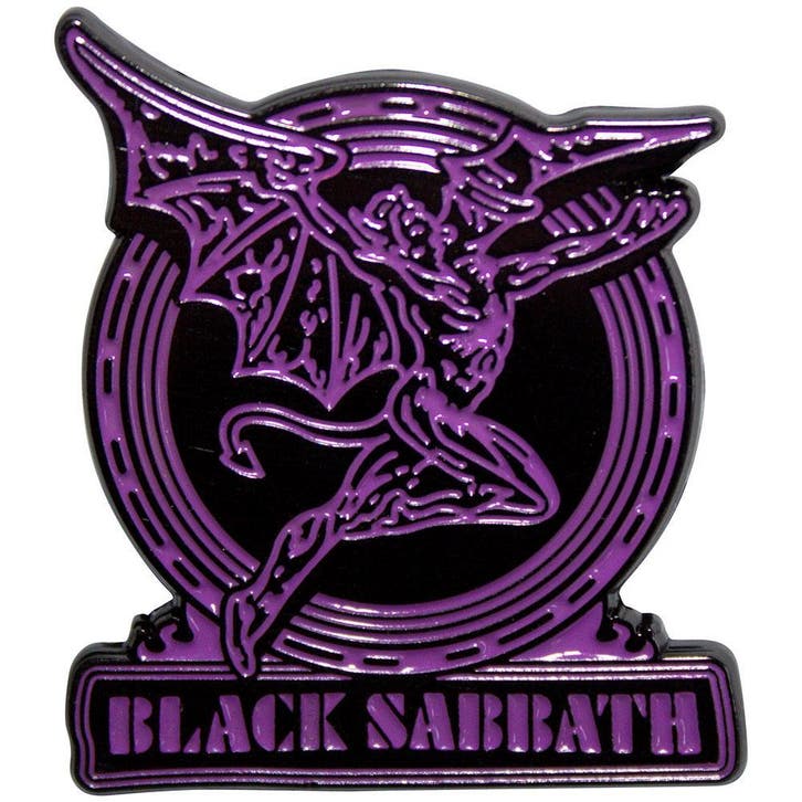 Black Sabbath Purple Text Logo & Daemon Pin off. merchandise, Verzamelen, Muziek, Artiesten en Beroemdheden, Kleding, Nieuw, Ophalen of Verzenden