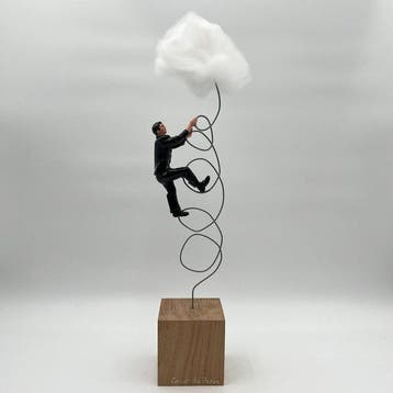 Coco de Paris - Climbing to the sky