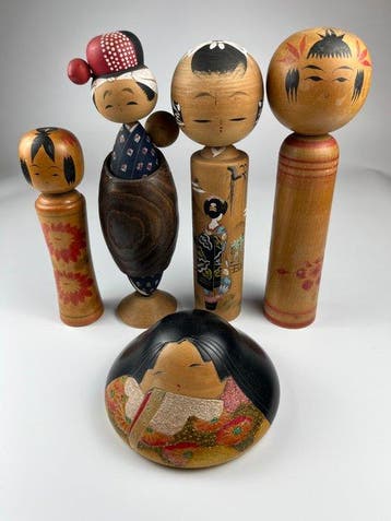 Beeldje - Japanese Vintage Kokeshi Dolls Lot Traditional &