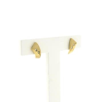Gouden oorstekers met diamant; 0,02 ct. (Oorbellen), Gebruikt, Ophalen of Verzenden, Met edelsteen, Goud